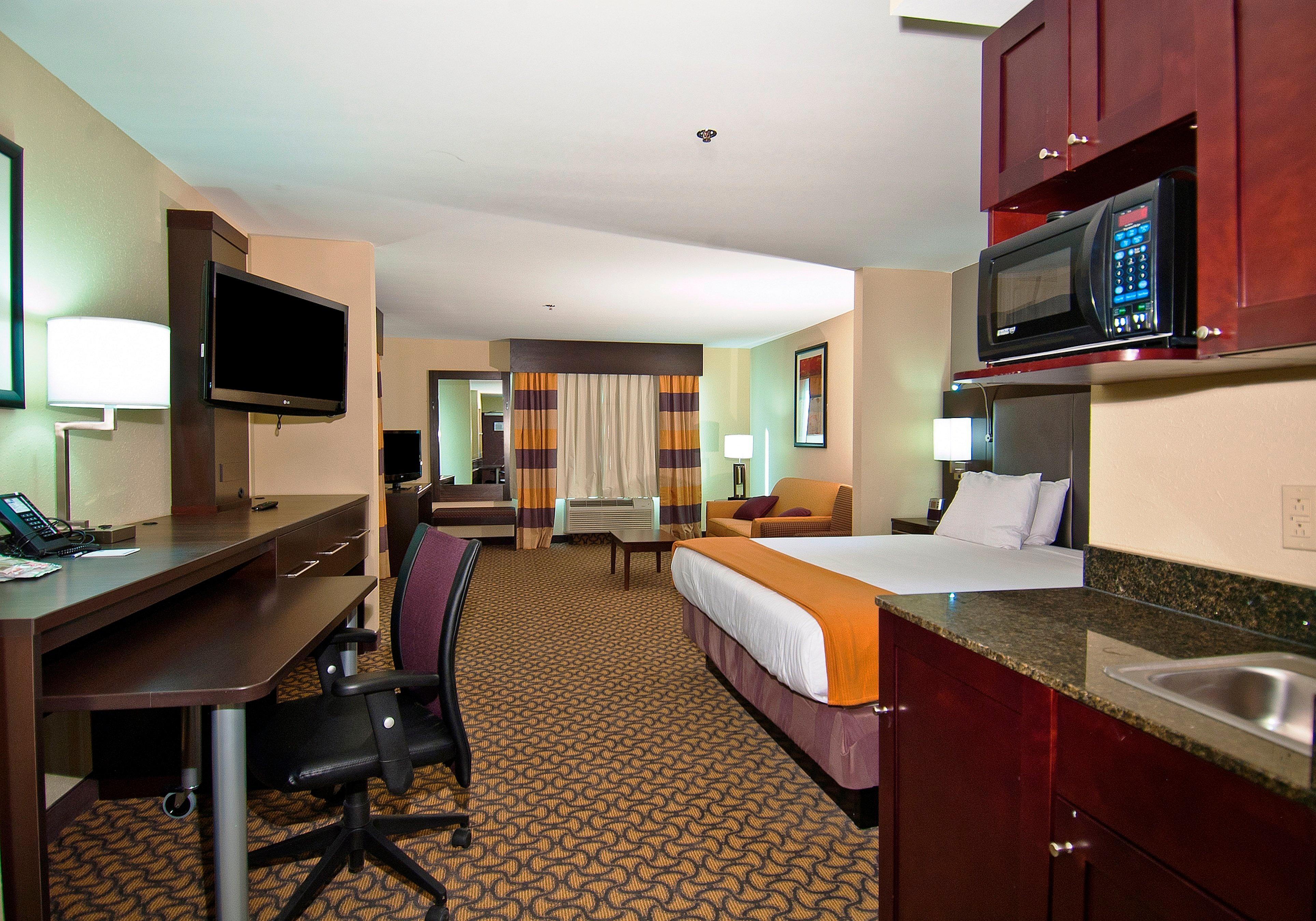 Holiday Inn Express & Suites Jackson/Pearl International Airport Exterior foto
